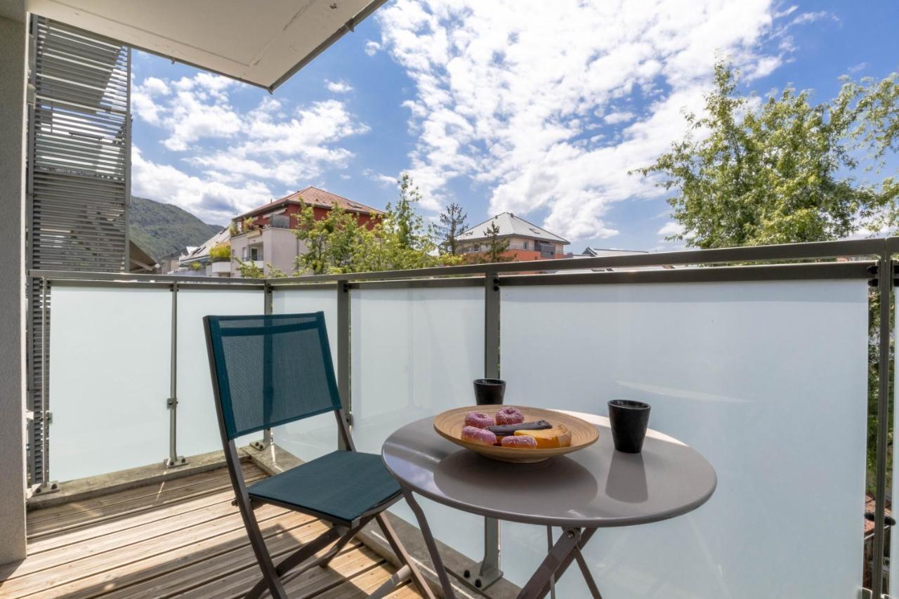 Le Coquelicot 3 Etoiles - Proche Vieille Ville, Calme & Confort Annecy Exterior foto